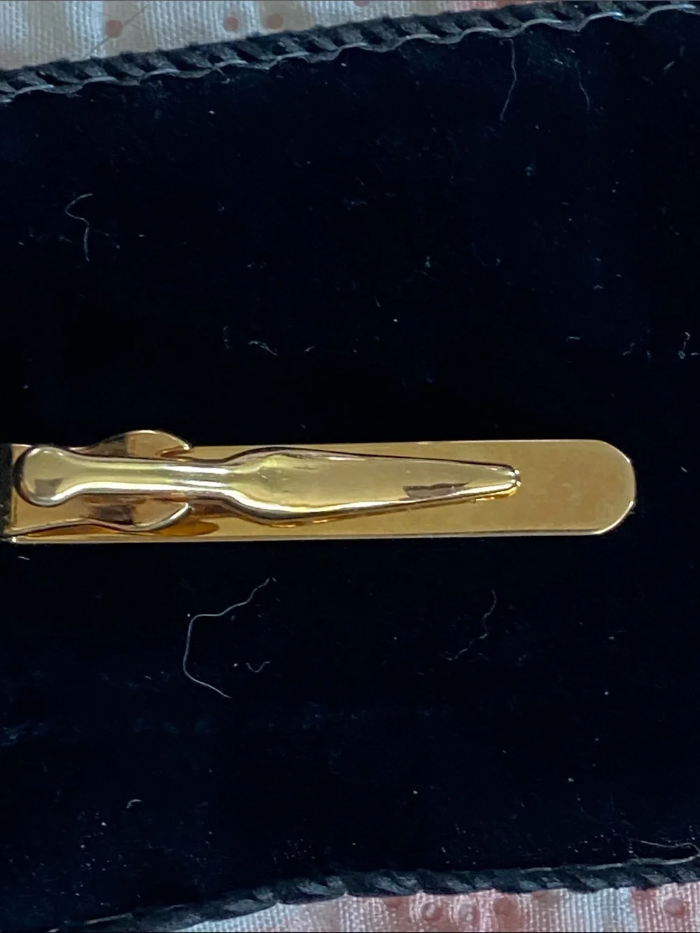 N/A elegant gold